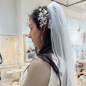 Pearl Hair Piece - Clip NWOT